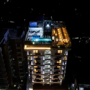 4* Hotel Golden Tulip The Grandmark